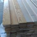 T &amp; G Ash Suelo de madera reconstituida Laca UV lisa